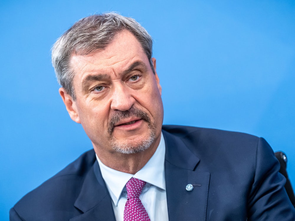 Liveblog zur Bundesregierung: Söder offen für höhere Abgaben für Reiche - Politik - SZ.de