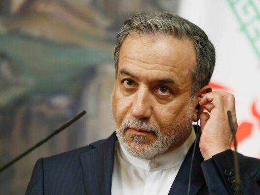News zu Iran: Iran reagiert misstrauisch auf Trumps Verlängerung der Waffenruhe - Politik - SZ.de