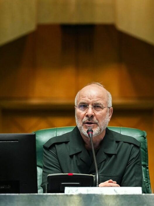 News zu Iran: Iran sieht weiter erhebliche Differenzen bei Verhandlungen mit den USA. - Politik - SZ.de