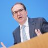 Liveblog zur Bundesregierung: Dobrindt ist skeptisch bei Social-Media-Verbot für Kinder - Politik - SZ.de