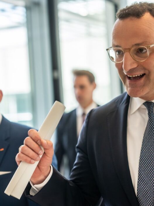 Liveblog zur Bundesregierung: Entlastungsprämie für Arbeitnehmer ist vom Tisch  - Politik - SZ.de