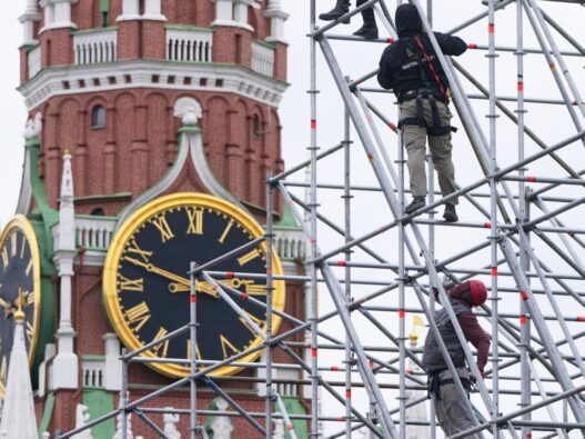 Ukraine News - Vor Moskauer Parade: Selenskij warnt Vertreter anderer Staaten - Politik - SZ.de