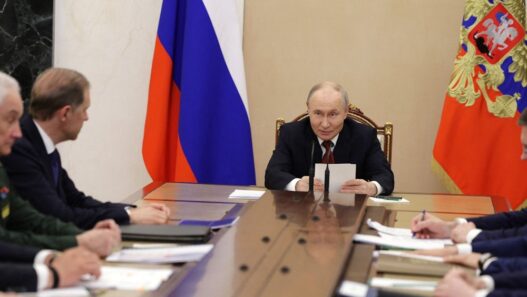 Ukraine News: Putin hält Krisensitzung wegen Treibstoffmangel ab - Politik - SZ.de