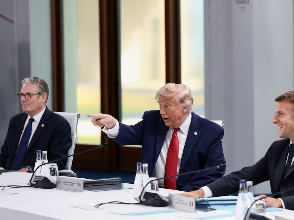 USA News: Trump behauptet, Starmer werde als britischer Premier zurücktreten - Politik - SZ.de