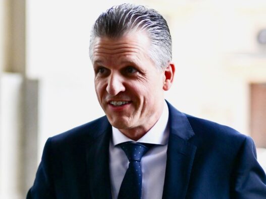 Bundespolitik: Thorsten Frei mit 91,9 Prozent zum Vorsitzenden der Unionsfraktion gewählt - Politik - SZ.de