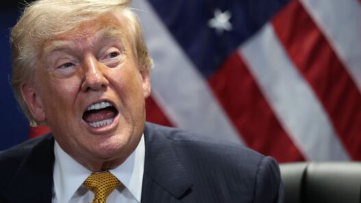 News zu Iran: US-Militär greift erneut Ziele in Iran an - Politik - SZ.de