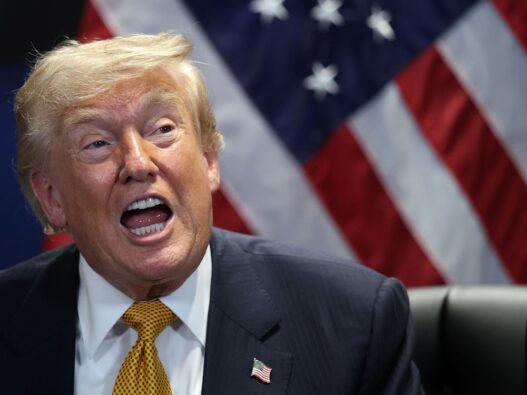 News zu Iran: US-Militär greift erneut Ziele in Iran an - Politik - SZ.de