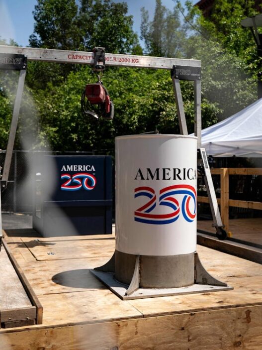 USA News: Zeitkapsel für 250 Jahre vergraben - Politik - SZ.de