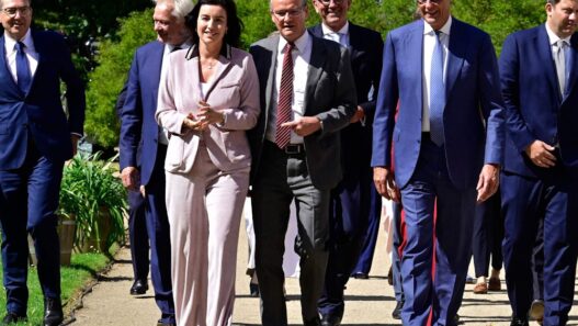 Bundespolitik: Bundesregierung berät am zweiten Tag der Kabinettsklausur über Folgen der Hitzewelle - Politik - SZ.de