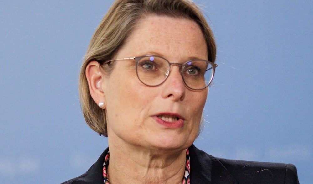Hubig will Mietern Einbau von Klimaanlagen und Sonnenblenden erleichtern - Politik - SZ.de