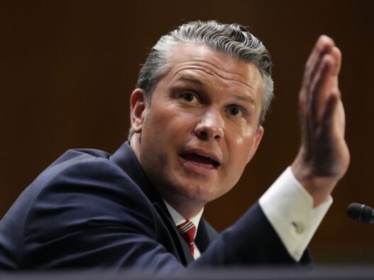 USA News: Hegseth weist Bericht über schwindendes Abwehrarsenal zurück - Politik - SZ.de