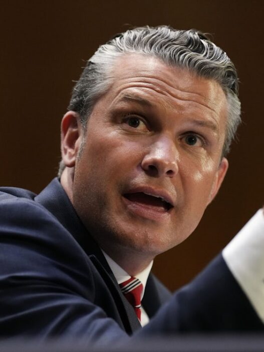 USA News: Hegseth weist Bericht über schwindendes Abwehrarsenal zurück - Politik - SZ.de