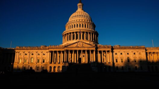 USA News: US-Senat stimmt für Gesetz zu Russland-Sanktionen - Politik - SZ.de