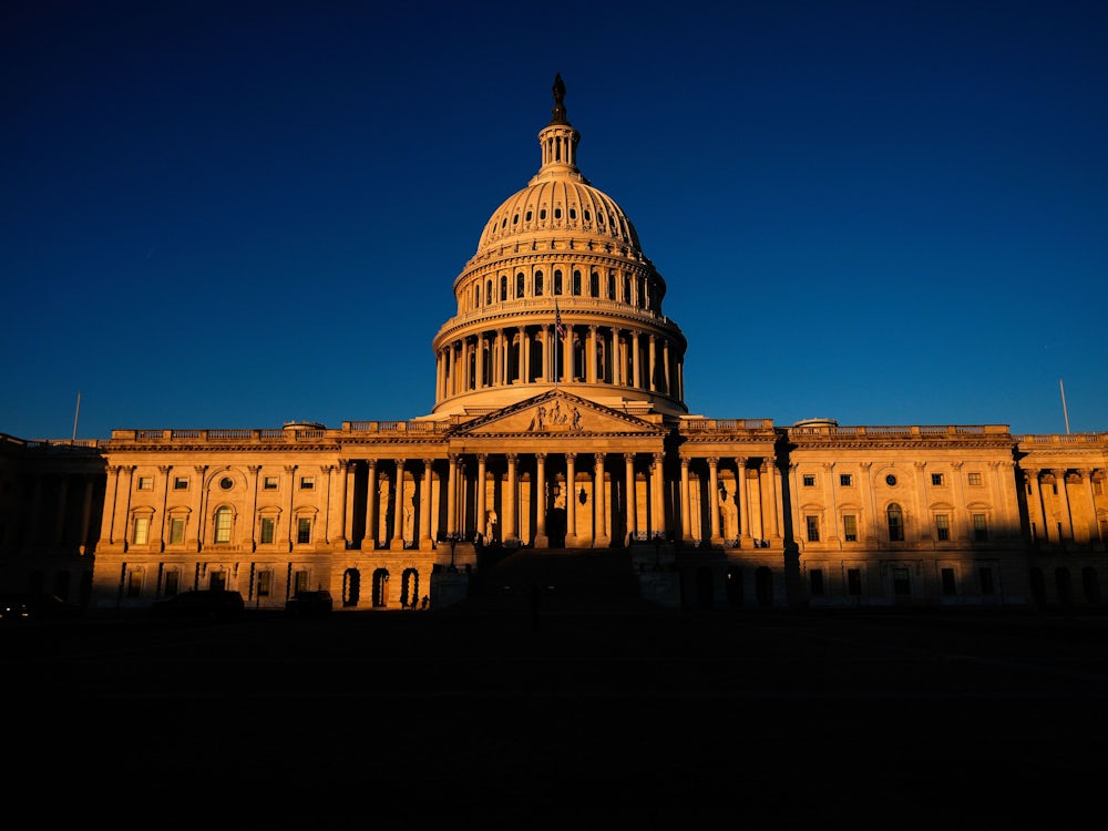 USA News: US-Senat stimmt für Gesetz zu Russland-Sanktionen - Politik - SZ.de