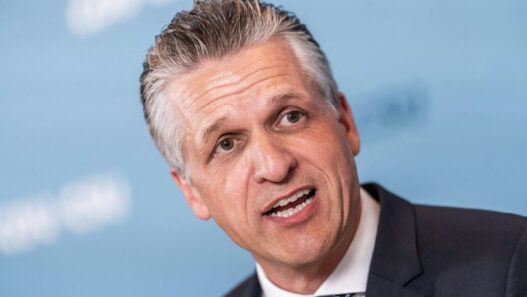 Frei und Hubig: Bundeszwang gegen eine AfD-Landesregierung möglich - Politik - SZ.de