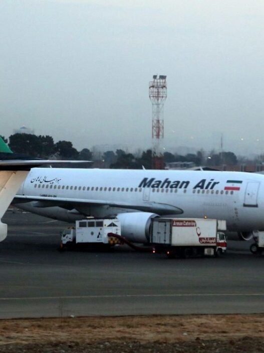 News zu Nahost: Iran muss internationale Flüge in der Region streichen - Politik - SZ.de