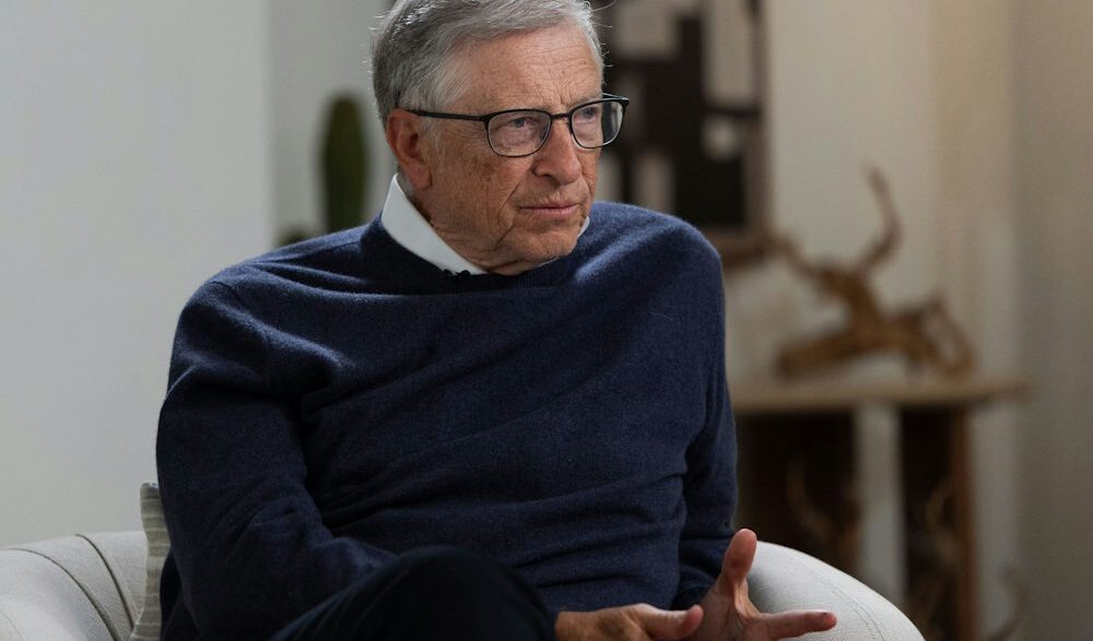 Newsblog zu KI: Gates: KI könnte Tod einer Milliarde Menschen verursachen - Politik - SZ.de
