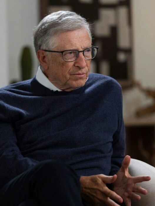 Newsblog zu KI: Gates: KI könnte Tod einer Milliarde Menschen verursachen - Politik - SZ.de