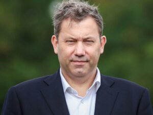 Newsblog zur Bundespolitik: Klingbeil: EU-Kommission muss bei Übergewinnsteuer „in die Puschen kommen“ - Politik - SZ.de