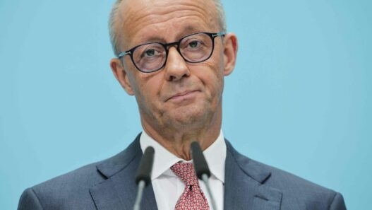 Newsblog zur Bundespolitik: Kritik an Merz-Äußerungen zur privaten Krankenversicherung - Politik - SZ.de