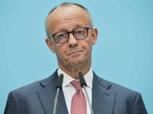 Newsblog zur Bundespolitik: Kritik an Merz-Äußerungen zur privaten Krankenversicherung - Politik - SZ.de