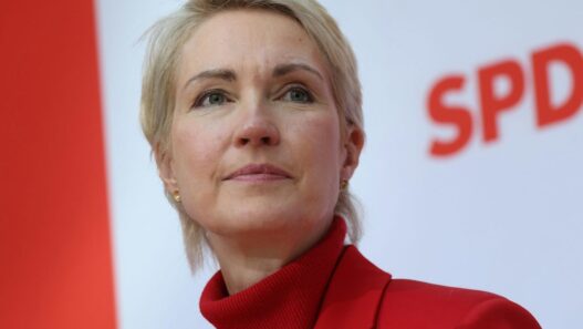 Newsblog zur Bundespolitik: Schwesig dringt auf Treffen von Merz mit Ministerpräsidenten - Politik - SZ.de