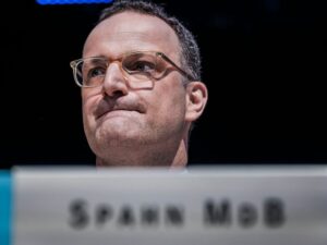 Newsblog zur Bundespolitik: Spahn verzichtet auf Sitz im Haushaltsausschuss - Politik - SZ.de