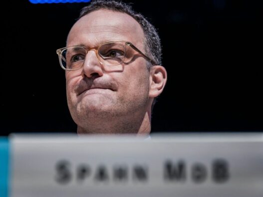 Newsblog zur Bundespolitik: Spahn verzichtet auf Sitz im Haushaltsausschuss - Politik - SZ.de