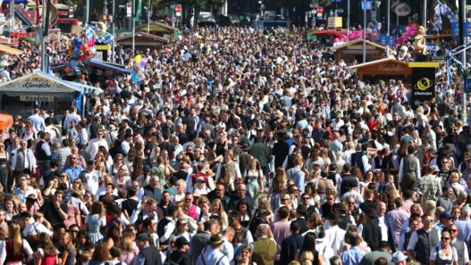 Oktoberfest-News 2026: Zweiter Wiesn-Tag steht an - Trachtenzug zur Theresienwiese - München - SZ.de