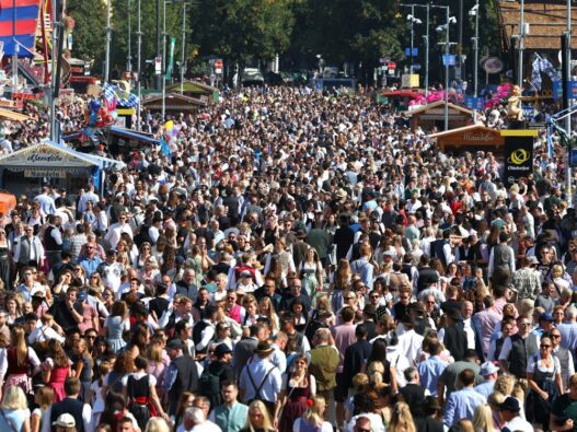Oktoberfest-News 2026: Zweiter Wiesn-Tag steht an - Trachtenzug zur Theresienwiese - München - SZ.de