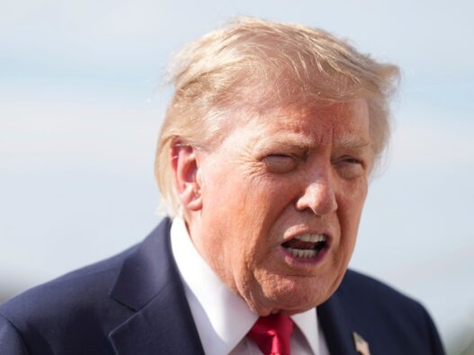 USA News: Streit um Transmenschen im Militär: Trump zieht vor Supreme Court - Politik - SZ.de