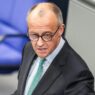 Bundesregierung: Merz: Ukraine-Hilfe nicht zulasten von Sozialausgaben - Politik - SZ.de