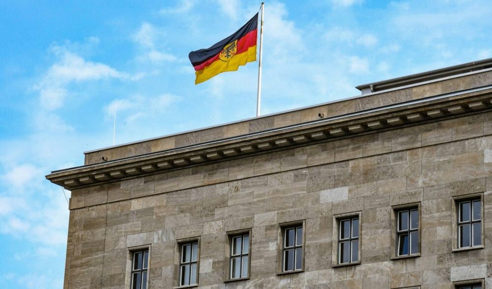 News zur Bundesregierung: Geschätzte Steuereinnahmen ziehen bis 2030 etwas an - Politik - SZ.de