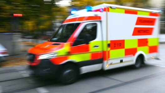Oktoberfest-News 2026: 38-Jähriger bricht in Wiesn-Camp zusammen und stirbt - München - SZ.de