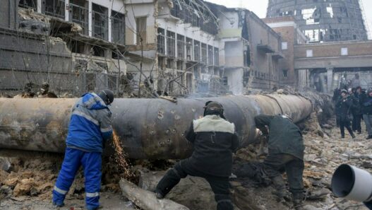 Ukraine News: Kälte als Waffe: UN-Bericht wirft Russland Verbrechen vor - Politik - SZ.de